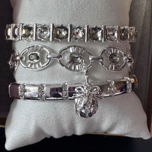 Bomb Party– THE GEM SOCIETY - HOLIDAY 2025 - ST94605 - Tinsel and Treasure